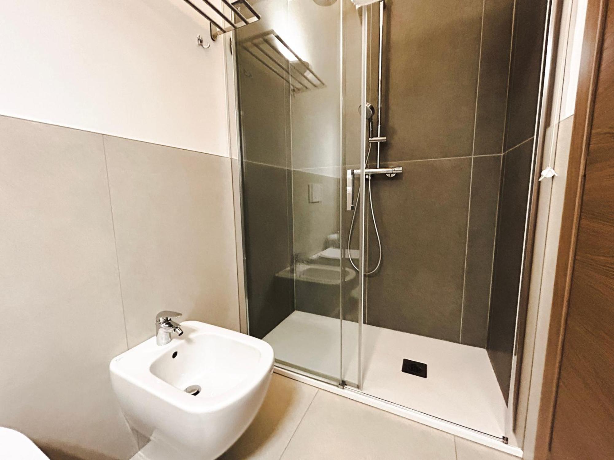 Via Poma Rooms 维罗纳 外观 照片