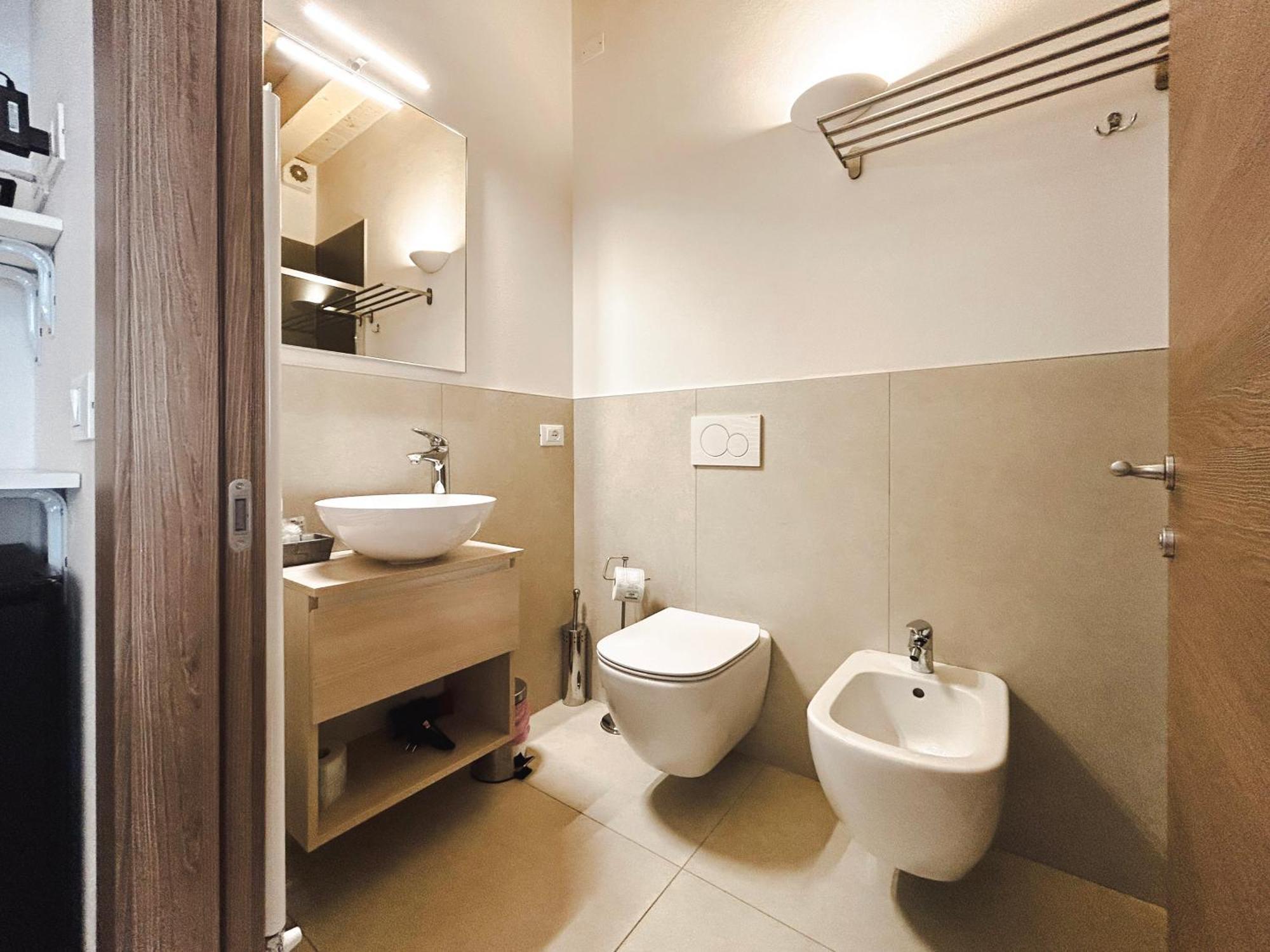 Via Poma Rooms 维罗纳 外观 照片